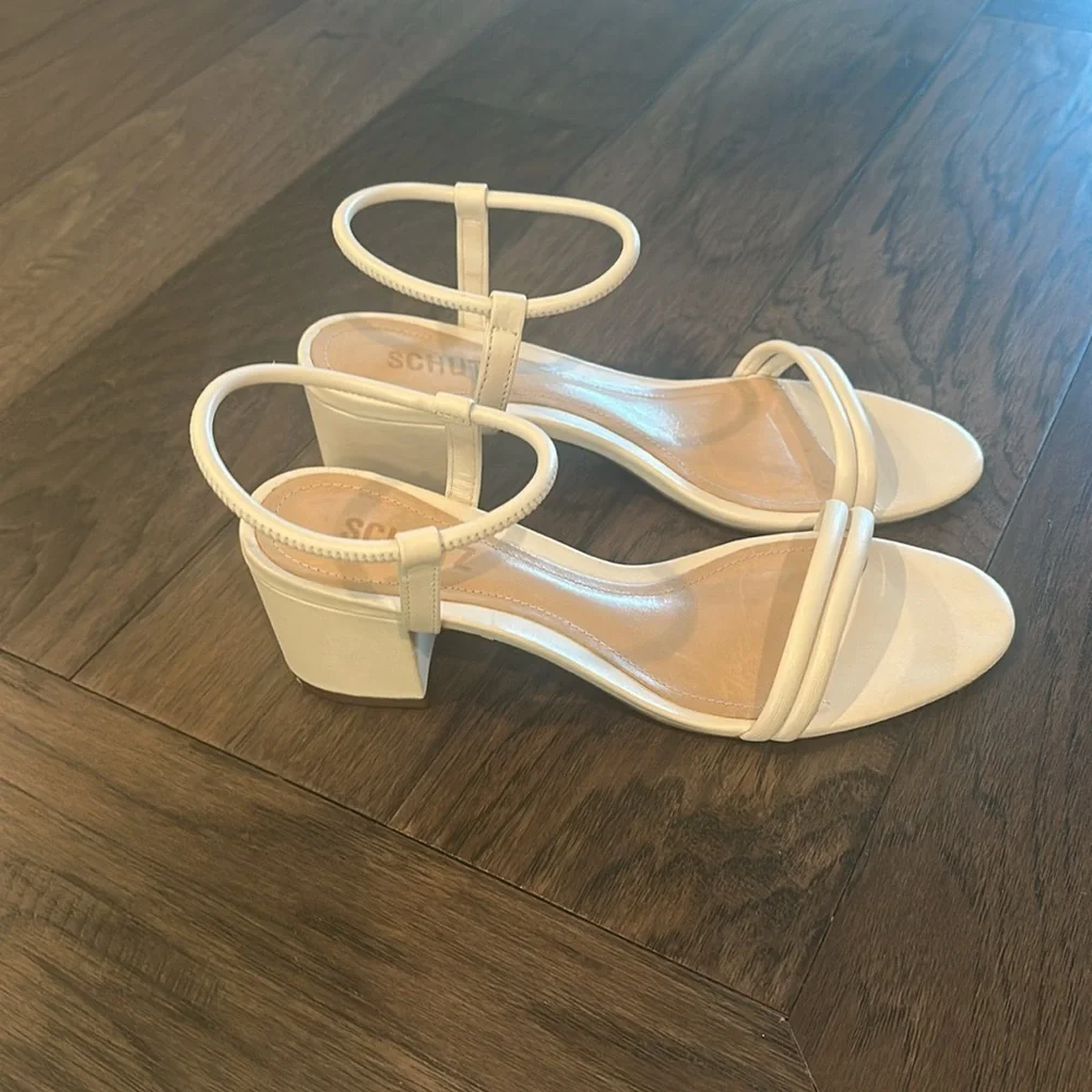 Schutz Gimemez Mid Heel Elastic Strap Sandal Sz 7.5 - Picture 3 of 8